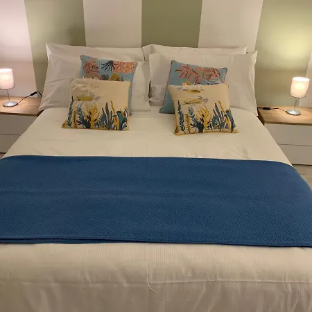 - Torre Dell'orologio Bed & Breakfast
